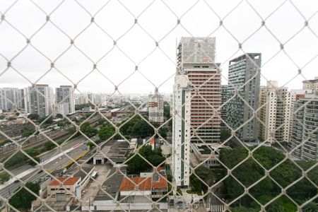 Apartamento à venda com 45m², 1 quarto e 1 vaga Apartamento à venda com 45m², 1 quarto e 1 vagaVista da Varanda