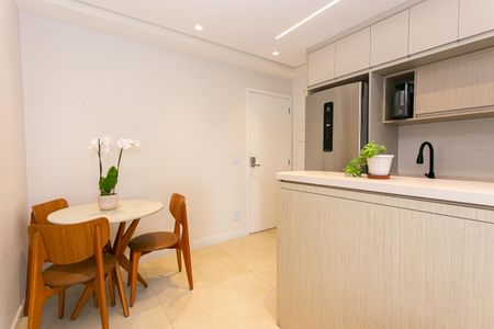 Apartamento à venda com 45m², 1 quarto e 1 vaga Apartamento à venda com 45m², 1 quarto e 1 vagaSala