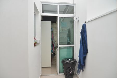 Apartamento à venda com 43m², 2 quartos e 1 vagaÁrea de Serviço