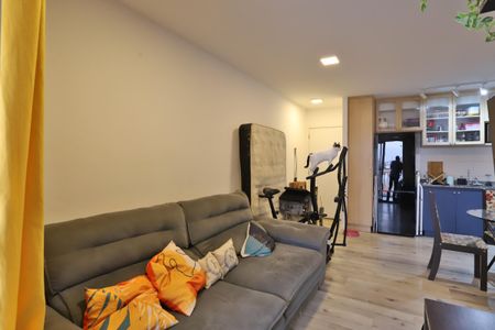 Apartamento à venda com 65m², 3 quartos e 1 vaga Apartamento à venda com 65m², 3 quartos e 1 vagaSala