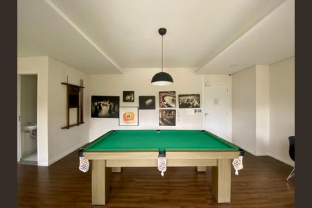 Apartamento à venda com 65m², 3 quartos e 1 vaga Apartamento à venda com 65m², 3 quartos e 1 vagaSalão de jogos