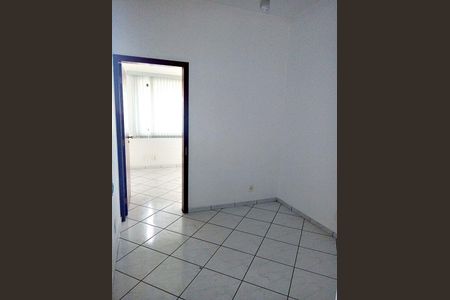 Casa à venda com 267m², 4 quartos e 6 vagas