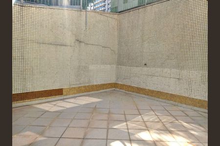 Casa à venda com 267m², 4 quartos e 6 vagas