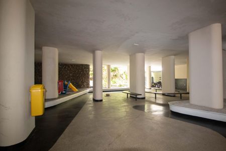 Apartamento à venda com 60m², 1 quarto e sem vagaÁrea comum