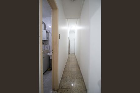 Apartamento à venda com 60m², 1 quarto e sem vagaBanheiro social - corredor