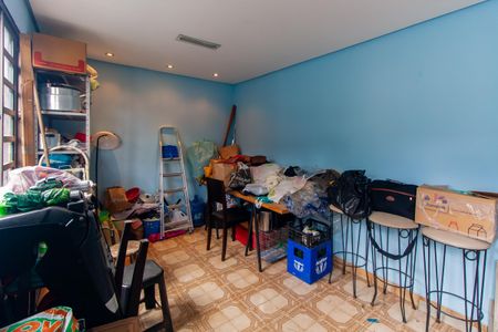 Casa à venda com 100m², 3 quartos e 2 vagas Casa à venda com 100m², 3 quartos e 2 vagasEdícula 2