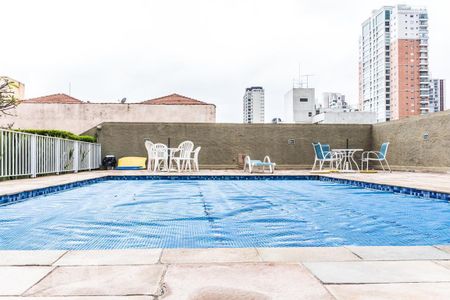 Apartamento à venda com 117m², 3 quartos e 2 vagas Apartamento à venda com 117m², 3 quartos e 2 vagasPiscina