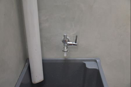 Casa à venda com 180m², 2 quartos e 2 vagasÁrea de Serviço