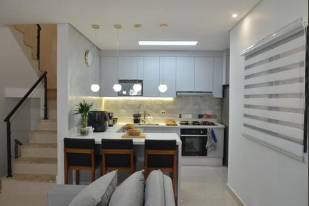 Casa à venda com 180m², 2 quartos e 2 vagasCozinha