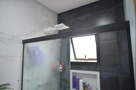 Casa à venda com 180m², 2 quartos e 2 vagasBanheiro