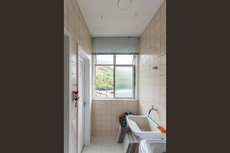 Apartamento à venda com 70m², 2 quartos e 1 vagaÁrea de Serviço