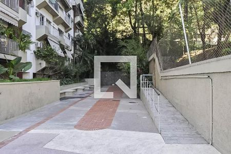 Apartamento à venda com 70m², 2 quartos e 1 vagaÁrea comum