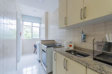 Apartamento à venda com 70m², 2 quartos e 1 vagaCozinha