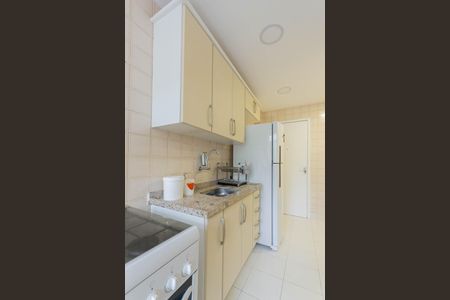 Apartamento à venda com 70m², 2 quartos e 1 vagaCozinha