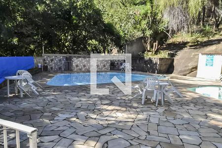 Apartamento à venda com 70m², 2 quartos e 1 vagaÁrea comum