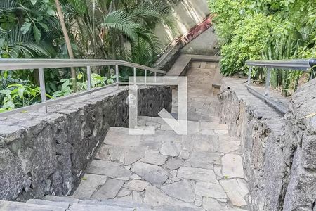 Apartamento à venda com 70m², 2 quartos e 1 vagaÁrea comum