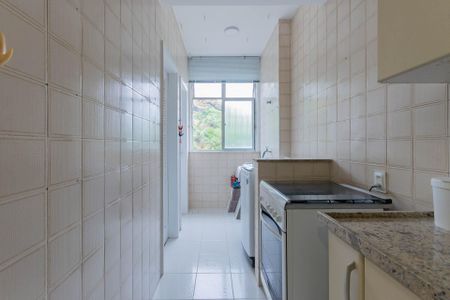 Apartamento à venda com 70m², 2 quartos e 1 vagaCozinha