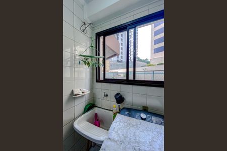 Apartamento à venda com 67m², 2 quartos e 1 vagaÁrea de Serviço