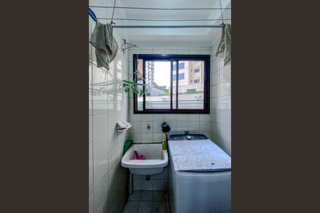 Apartamento à venda com 67m², 2 quartos e 1 vagaÁrea de Serviço