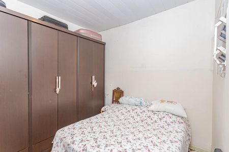 Casa à venda com 186m², 5 quartos e 4 vagasQuarto 