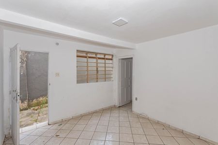 Casa à venda com 186m², 5 quartos e 4 vagasCAsa 2