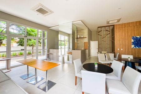 Apartamento à venda com 59m², 2 quartos e 1 vaga Apartamento à venda com 59m², 2 quartos e 1 vagaÁrea comum - Salão de Festas