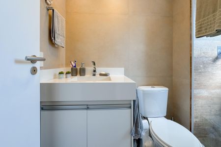 Apartamento à venda com 59m², 2 quartos e 1 vaga Apartamento à venda com 59m², 2 quartos e 1 vagaBanheiro da Suíte