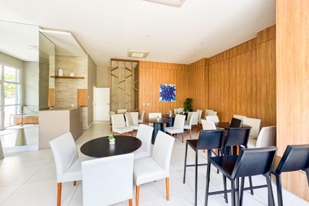 Apartamento à venda com 59m², 2 quartos e 1 vaga Apartamento à venda com 59m², 2 quartos e 1 vagaÁrea comum - Salão de Festas