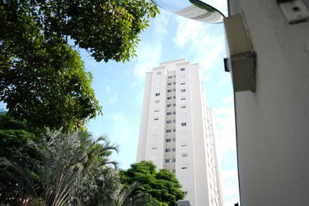 Apartamento à venda com 71m², 3 quartos e 1 vagaFachada