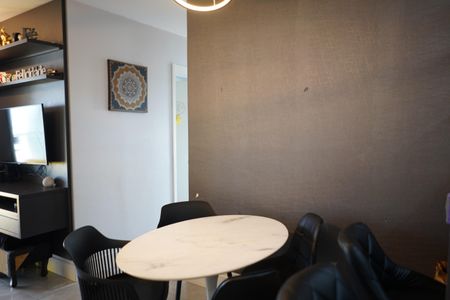 Apartamento à venda com 71m², 3 quartos e 1 vagaSala