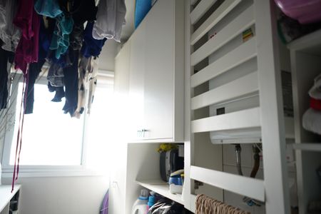 Apartamento à venda com 71m², 3 quartos e 1 vagaÁrea de Serviço