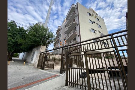 Apartamento à venda com 56m², 2 quartos e 1 vaga Apartamento à venda com 56m², 2 quartos e 1 vagaFachada