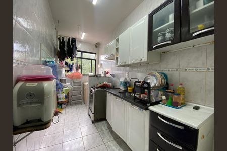 Apartamento à venda com 56m², 2 quartos e 1 vaga Apartamento à venda com 56m², 2 quartos e 1 vagaCozinha e Área de Serviço