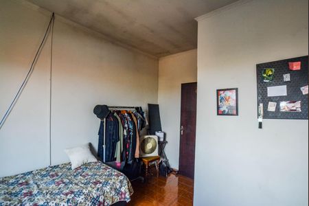 Casa à venda com 264m², 3 quartos e 5 vagas Casa à venda com 264m², 3 quartos e 5 vagasQuarto 3