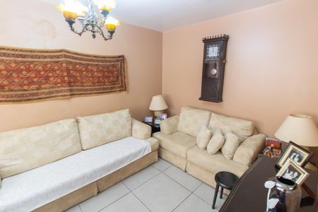 Casa à venda com 278m², 4 quartos e 4 vagasSala de TV 2