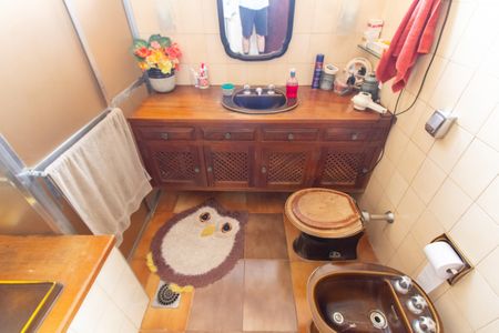 Casa à venda com 278m², 4 quartos e 4 vagasBanheiro da Suíte