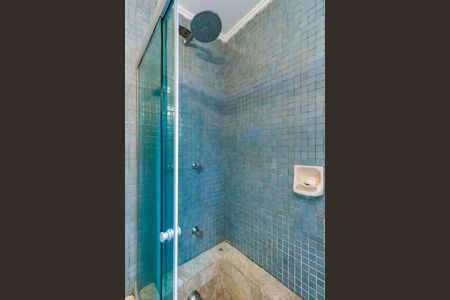 Apartamento à venda com 230m², 4 quartos e 3 vagas Apartamento à venda com 230m², 4 quartos e 3 vagasBanheiro 2