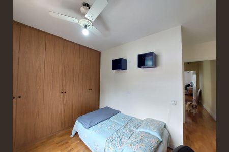 Casa à venda com 180m², 4 quartos e 2 vagas Casa à venda com 180m², 4 quartos e 2 vagasQuarto 1