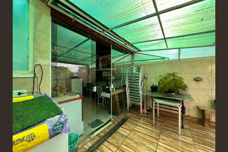 Apartamento à venda com 84m², 2 quartos e 2 vagas Apartamento à venda com 84m², 2 quartos e 2 vagasCobertura