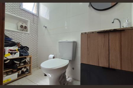 Apartamento à venda com 108m², 2 quartos e 2 vagas Apartamento à venda com 108m², 2 quartos e 2 vagasBanheiro