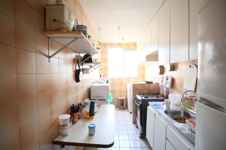 Apartamento à venda com 56m², 2 quartos e 1 vagaCozinha 