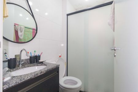 Apartamento à venda com 70m², 3 quartos e 1 vaga Apartamento à venda com 70m², 3 quartos e 1 vagaBanheiro - Suíte