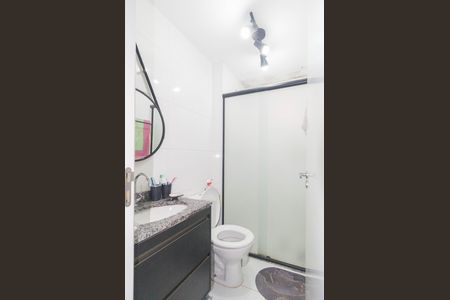 Apartamento à venda com 70m², 3 quartos e 1 vaga Apartamento à venda com 70m², 3 quartos e 1 vagaBanheiro - Suíte