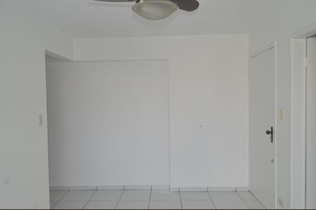 Apartamento à venda com 58m², 1 quarto e 1 vagaSala