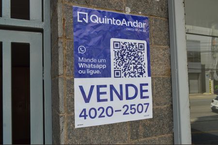 Apartamento à venda com 58m², 1 quarto e 1 vagaPlaquinha