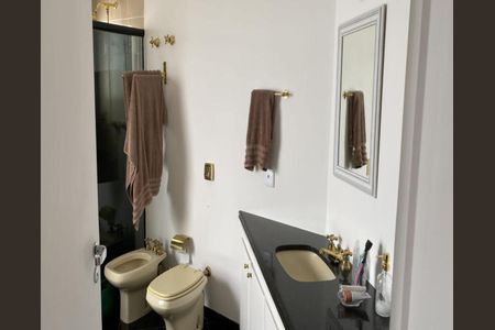 Apartamento à venda com 210m², 3 quartos e 3 vagasFoto 01