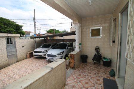 Casa à venda com 100m², 3 quartos e 3 vagasVaranda