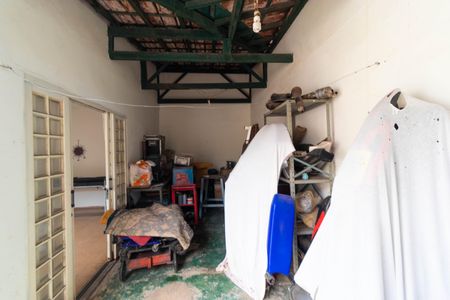 Casa à venda com 206m², 3 quartos e 3 vagas Casa à venda com 206m², 3 quartos e 3 vagasOficina