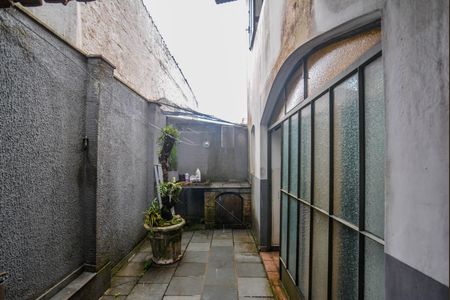 Casa à venda com 130m², 2 quartos e 7 vagas Casa à venda com 130m², 2 quartos e 7 vagasÁrea de Serviço