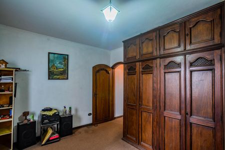 Casa à venda com 130m², 2 quartos e 7 vagas Casa à venda com 130m², 2 quartos e 7 vagasQuarto 2